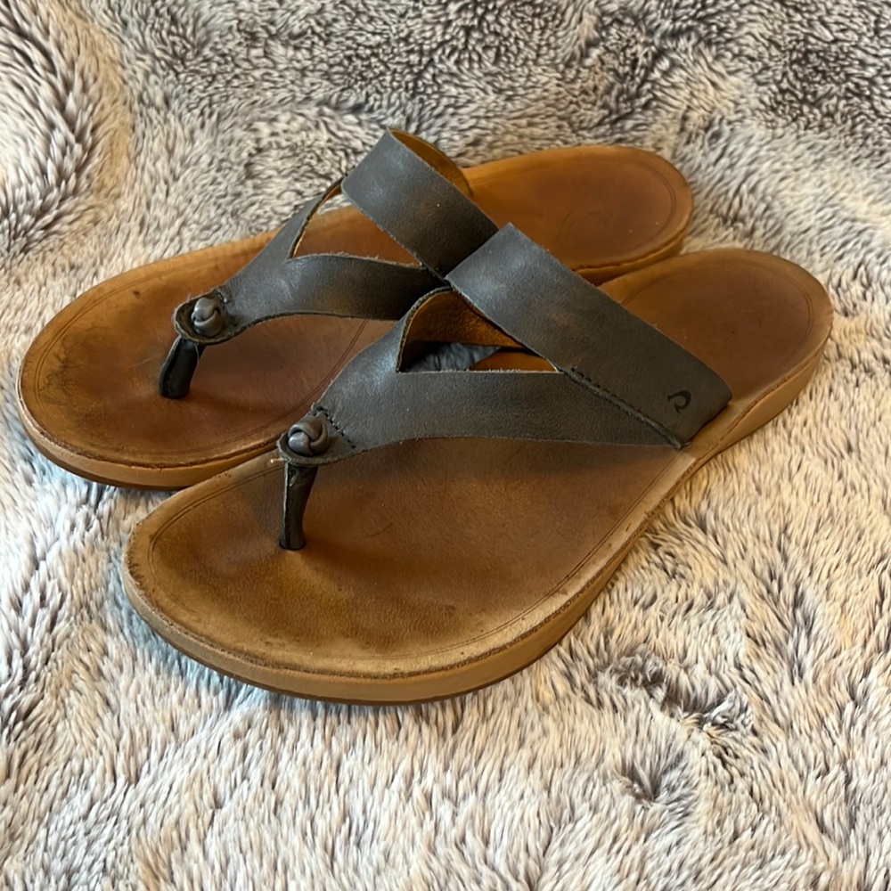 OluKai Sandals